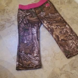 Camo Carhartt sweatpants